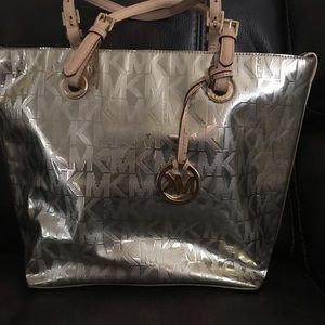Michael Kors Tote